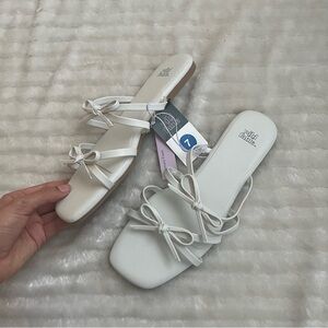 White Bow Flat Sandals New with Tags